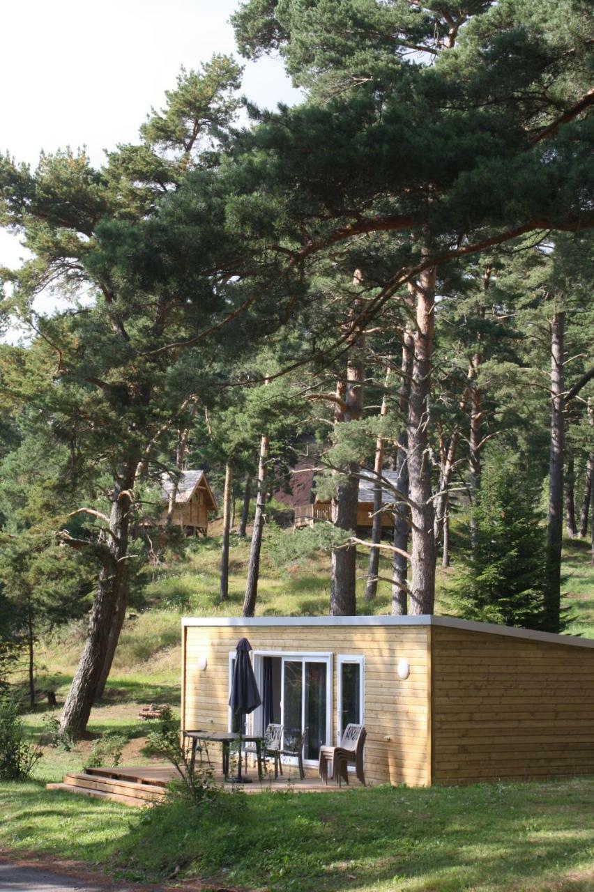 Camping Domaine Du Lac Chambon Мюроль Экстерьер фото