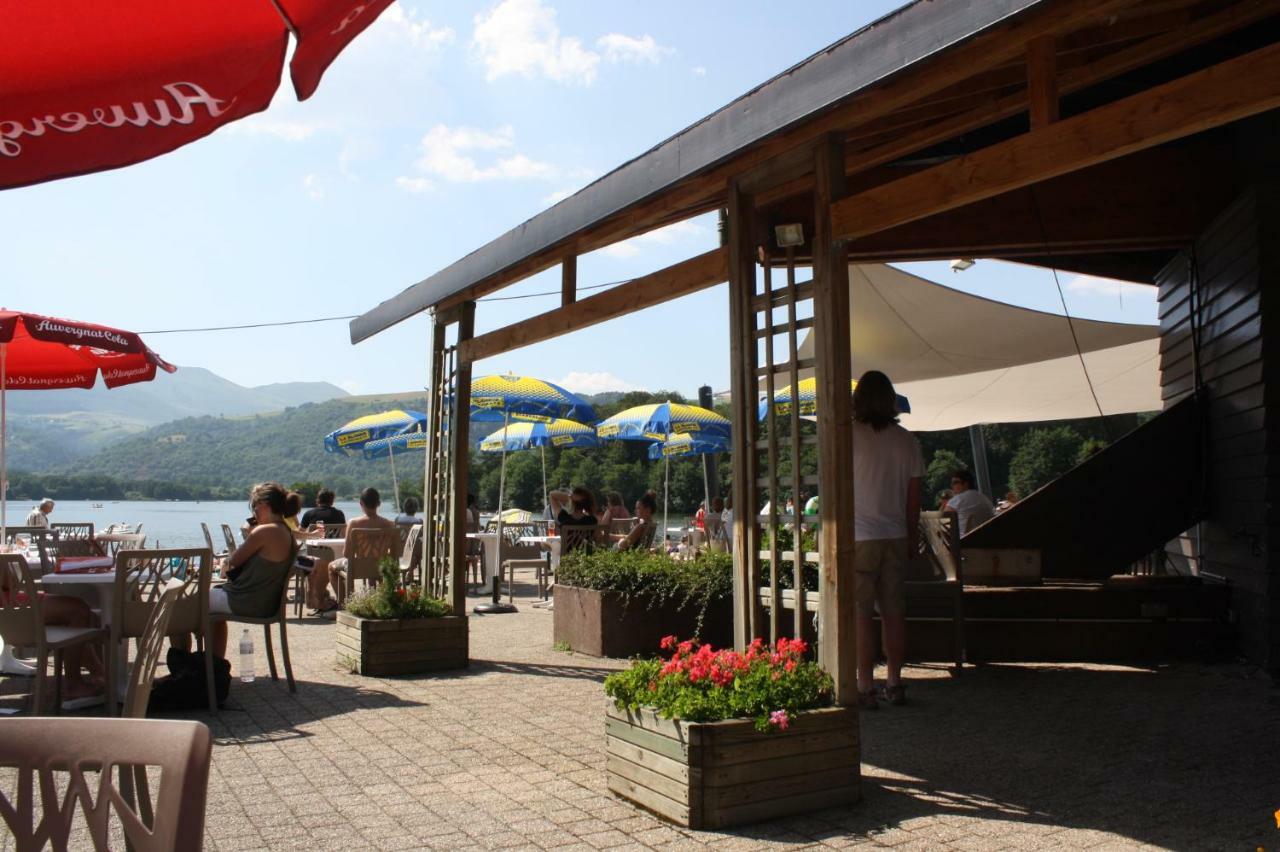 Camping Domaine Du Lac Chambon Мюроль Экстерьер фото