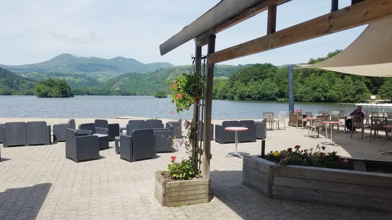 Camping Domaine Du Lac Chambon Мюроль Экстерьер фото